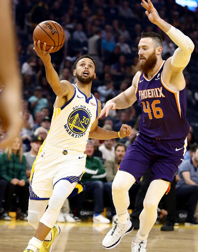  库里伤退勇士不敌鹈鹕遭遇两连败  